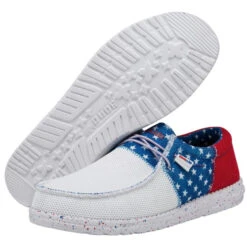 'Hey Dude' Men's Wally Sox - Tri American Pride -Hey Dude Shop 112562172 WALLY SOX TRI AMERICAN PRIDE LEFT 3 2048x2048 2cea39ae 3d00 4c23 92bb ea5950583299 1024x1024@2x