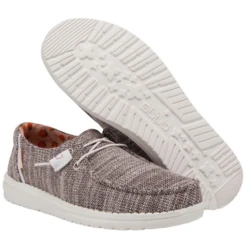 Hey Dudes Ladies Wendy Stretch Peach Bud Slip On Shoe 121413359 -Hey Dude Shop 3359